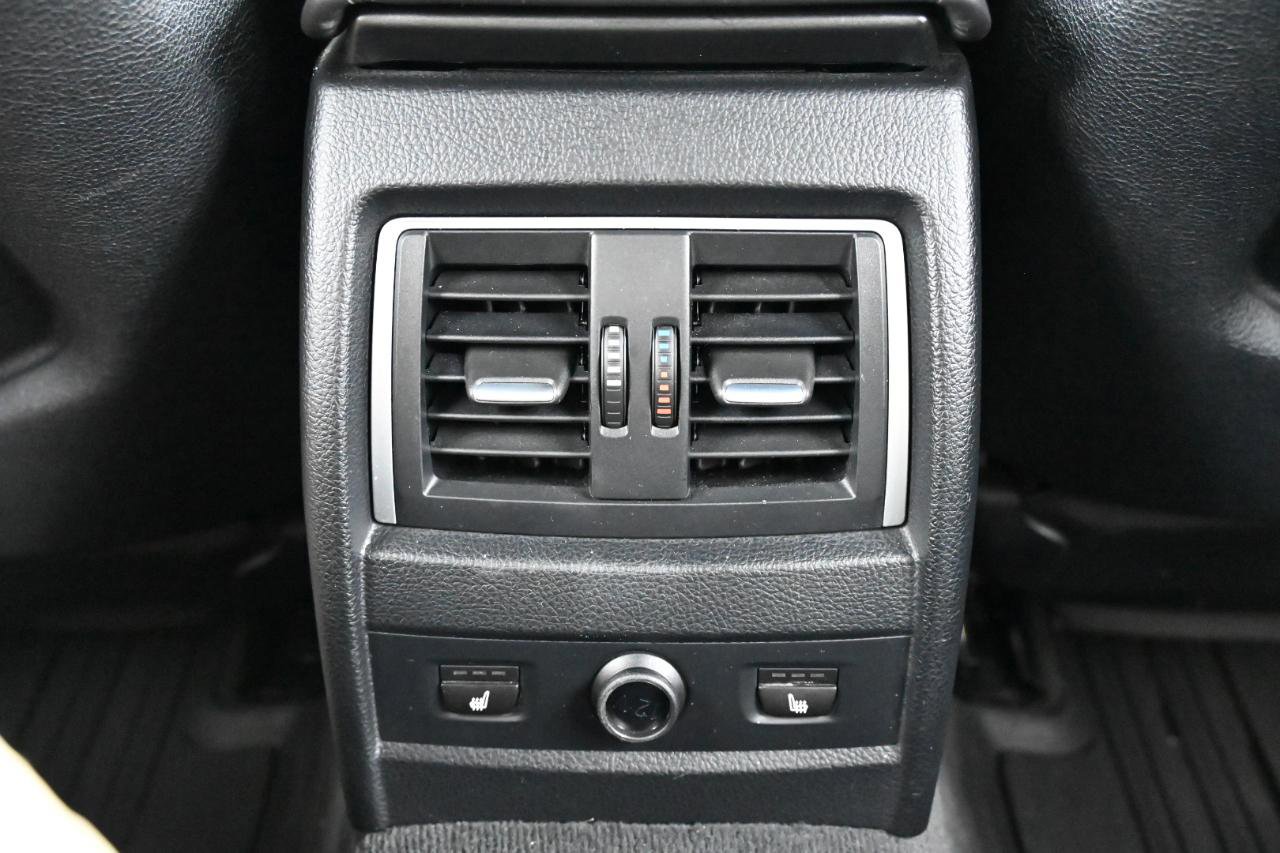 Used 2016 BMW M3 w/ Executive Package RWD image 38