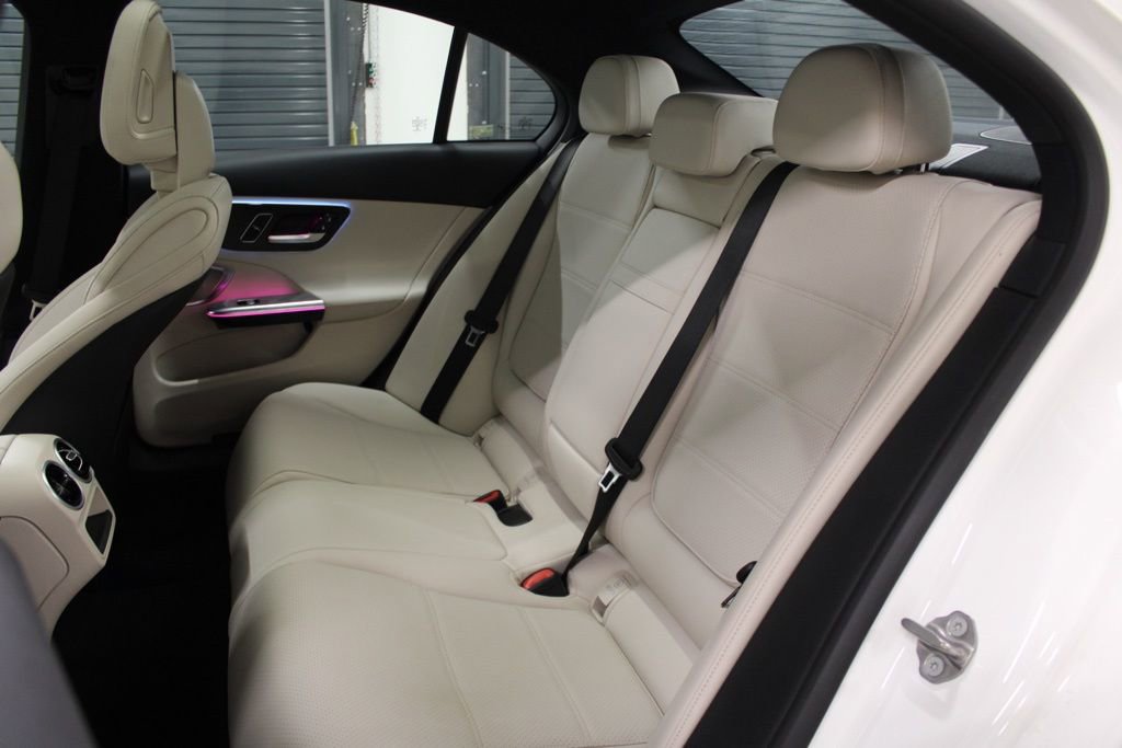 Used 2022 Mercedes-Benz C 300 Sedan w/ Exclusive Trim Package image 33
