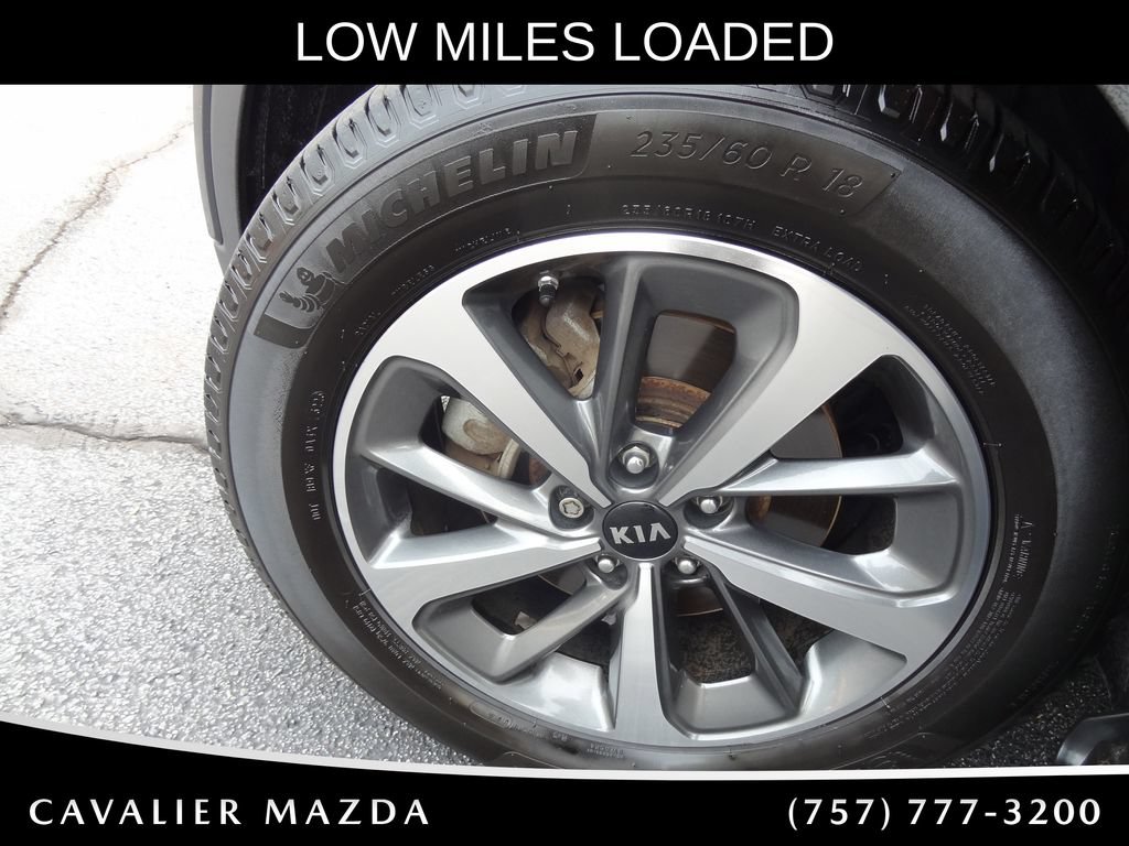Used 2019 Kia Sorento EX FWD image 49