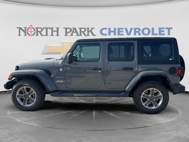 Used 2022 Jeep Wrangler Unlimited Sahara AWD/4WD image 6