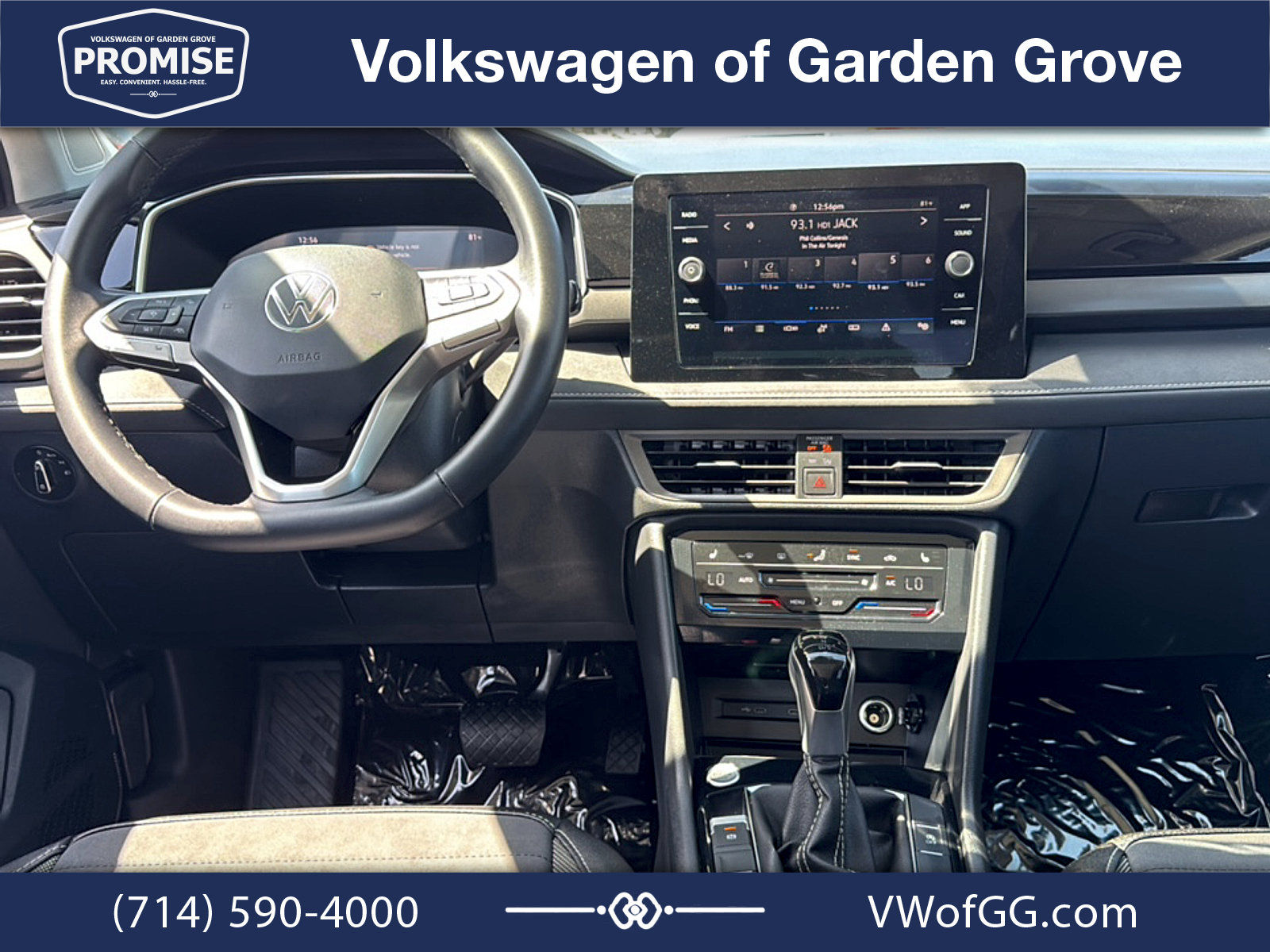 New 2027 Volkswagen Taos SE FWD image 24