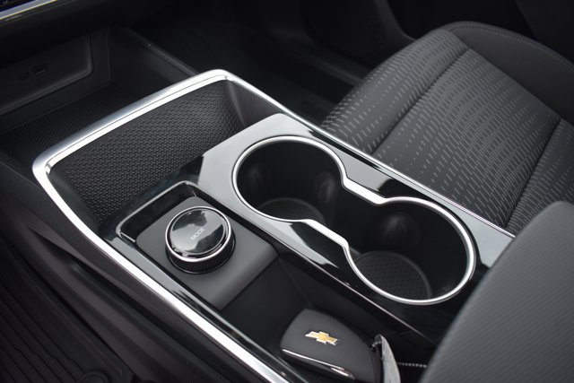 New 2026 Chevrolet Equinox LT w/ Safety and Technology Package FWD image 26