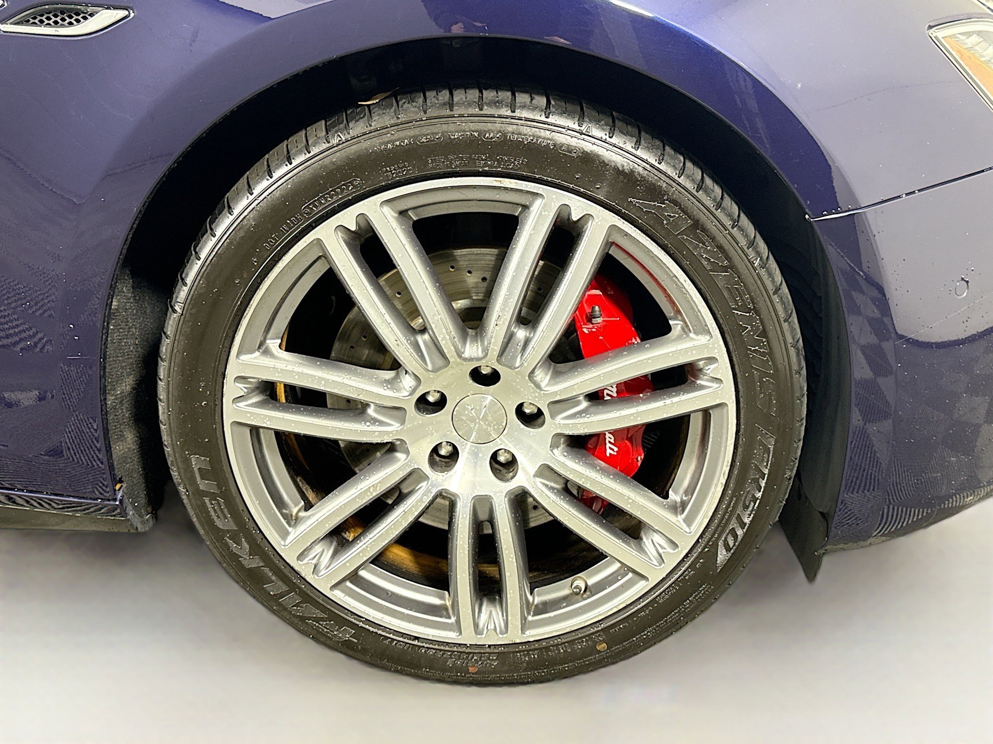 Used 2018 Maserati Ghibli S image 32