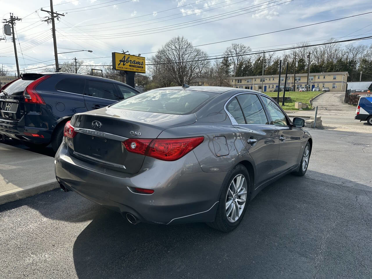 Used 2015 INFINITI Q50 Premium w/ Navigation Package image 20