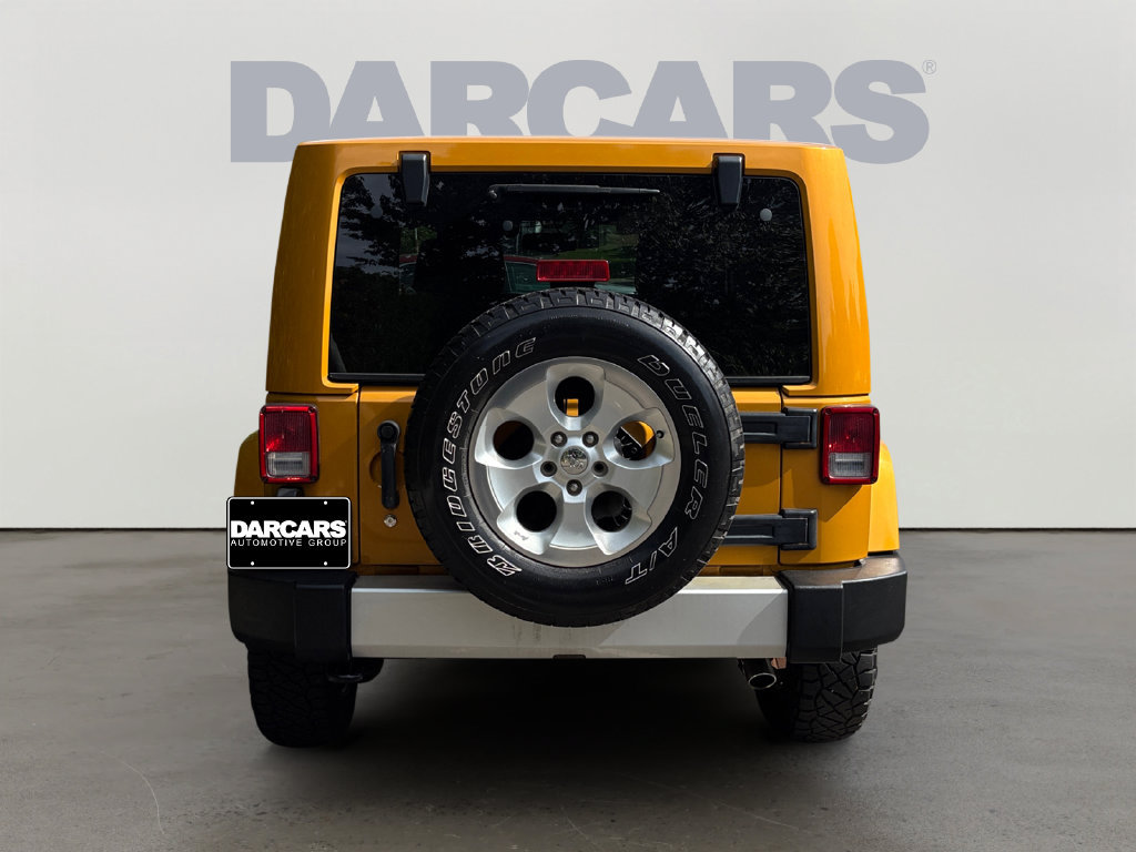 Used 2014 Jeep Wrangler Sahara w/ Connectivity Group AWD/4WD image 7