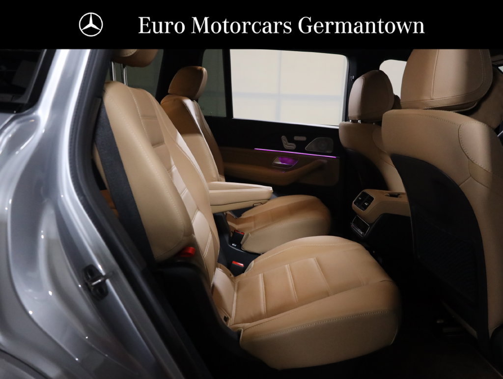 Used 2025 Mercedes-Benz GLS 450 4MATIC image 52