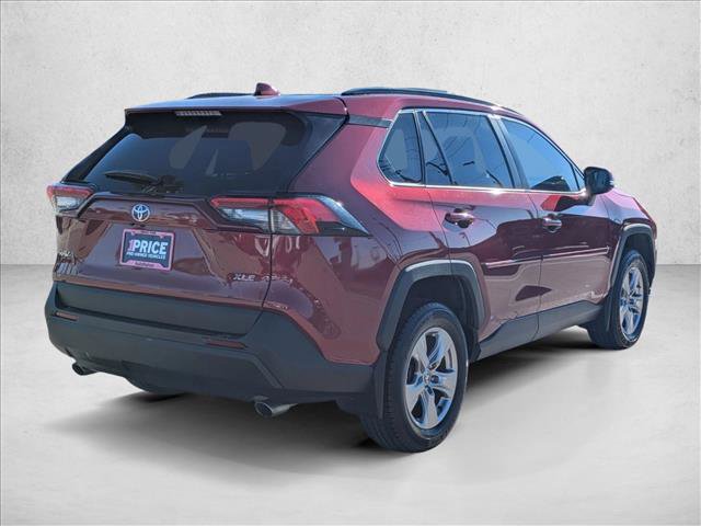 Used 2022 Toyota RAV4 XLE image 5