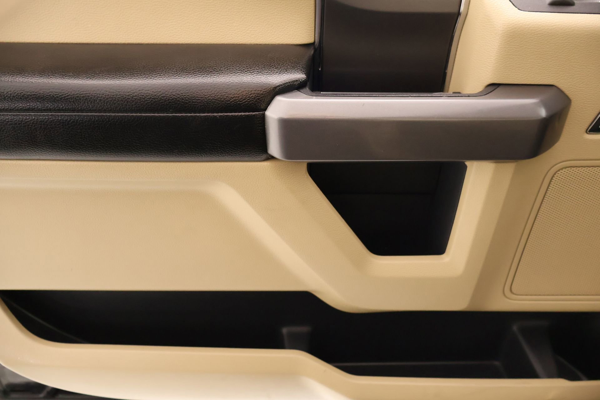 Used 2020 Ford F150 XLT w/ Equipment Group 301A Mid AWD/4WD image 15