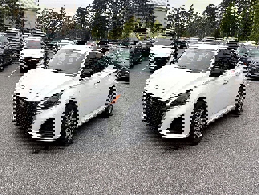 New 2025 Nissan Altima 2.5 S image 3