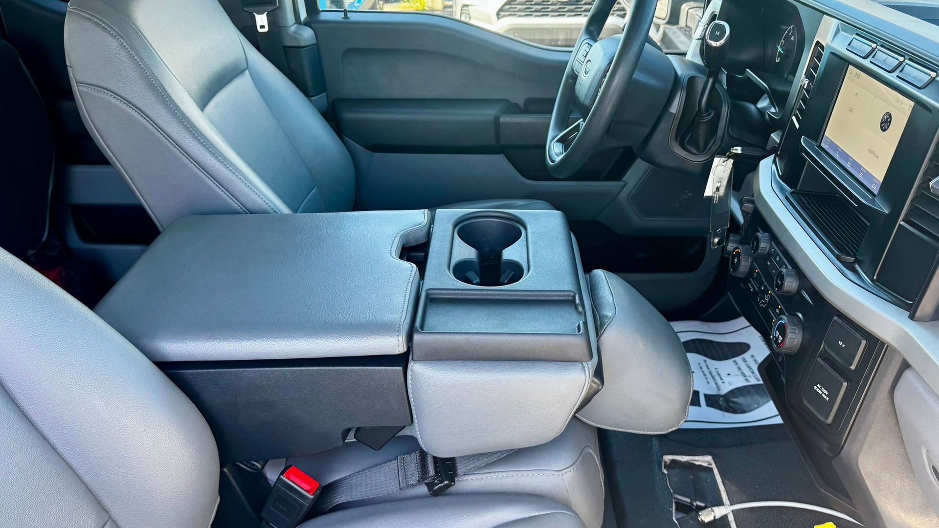 Used 2023 Ford F450 XL w/ Snow Plow Prep Package image 10