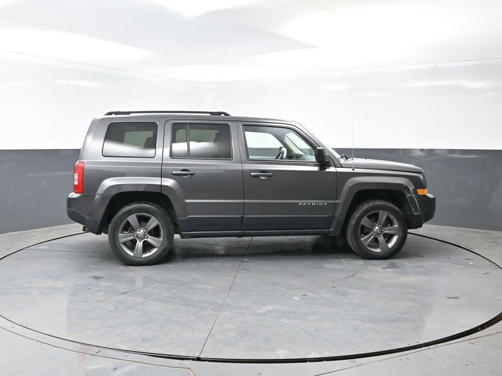 Used 2015 Jeep Patriot High Altitude image 2