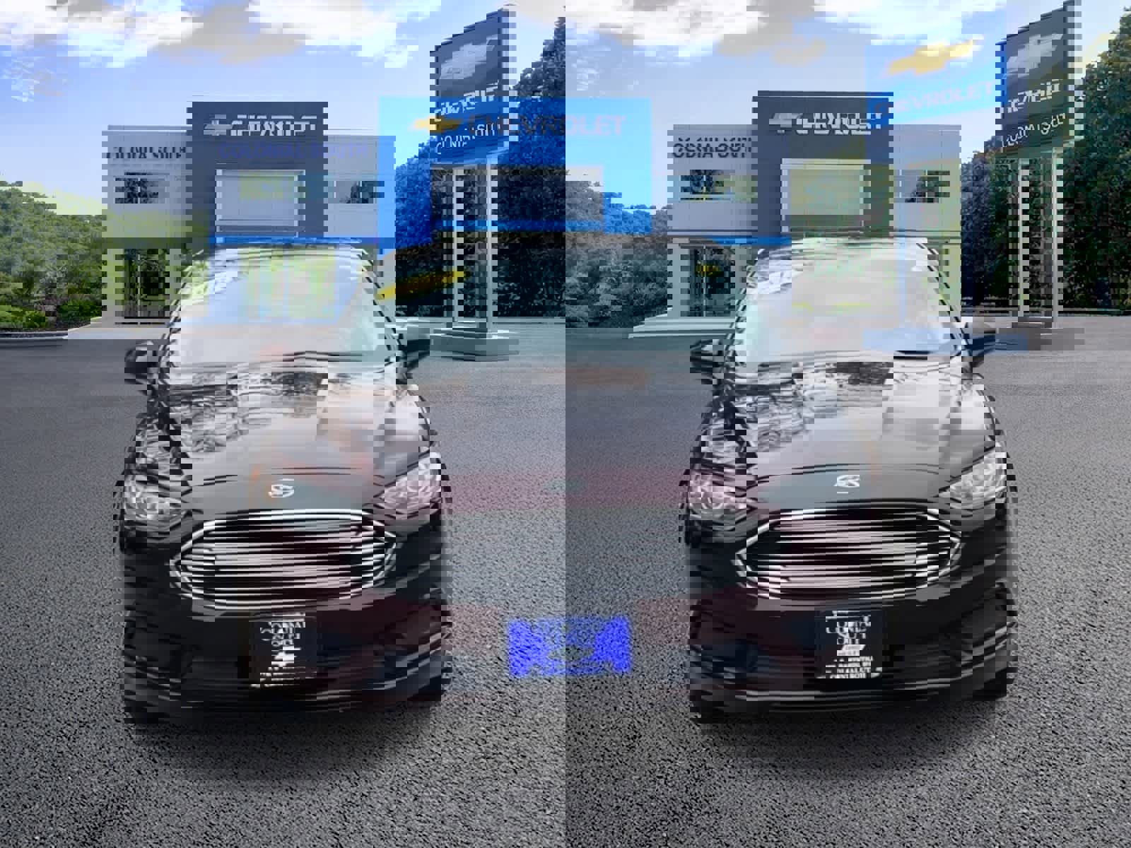 Used 2018 Ford Fusion SE w/ Fusion SE Technology Package image 9