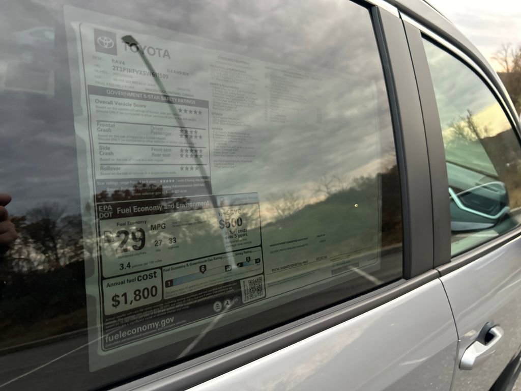 New 2025 Toyota RAV4 XLE image 30