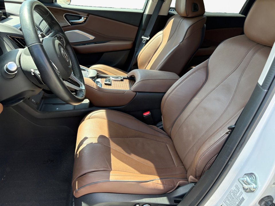 Certified 2023 Acura RDX AWD w/ Advance Package image 9