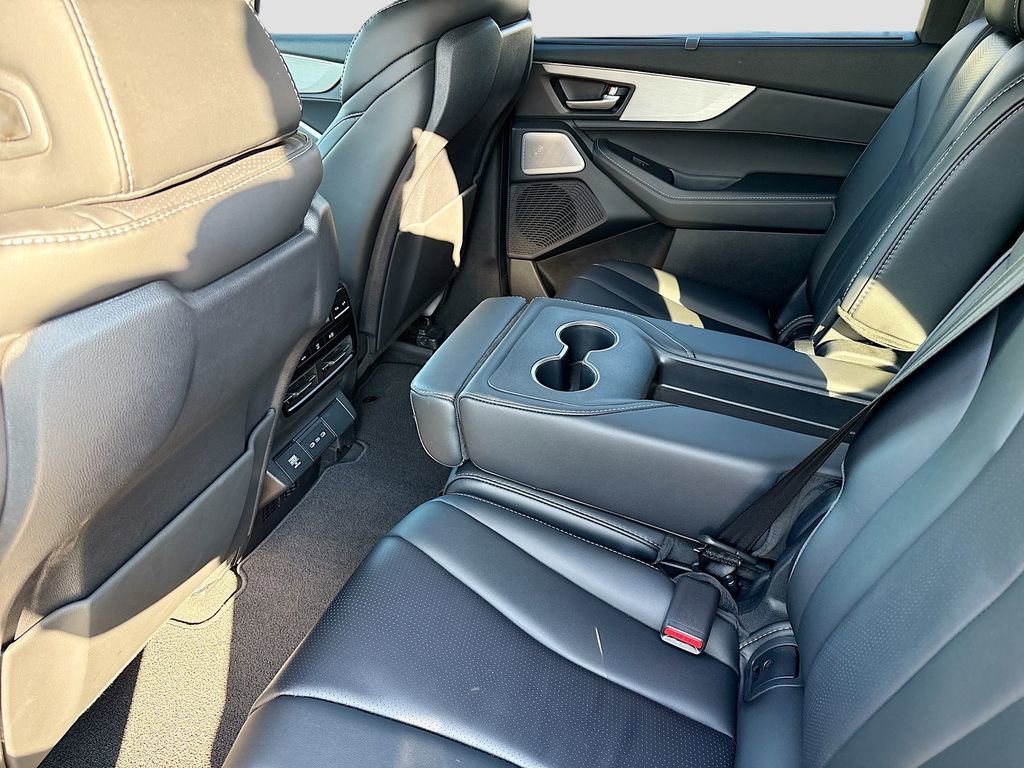 Used 2025 Acura MDX Technology Package image 26