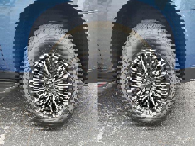 New 2026 GMC Yukon XL Elevation w/ Elevation Premium Package image 7