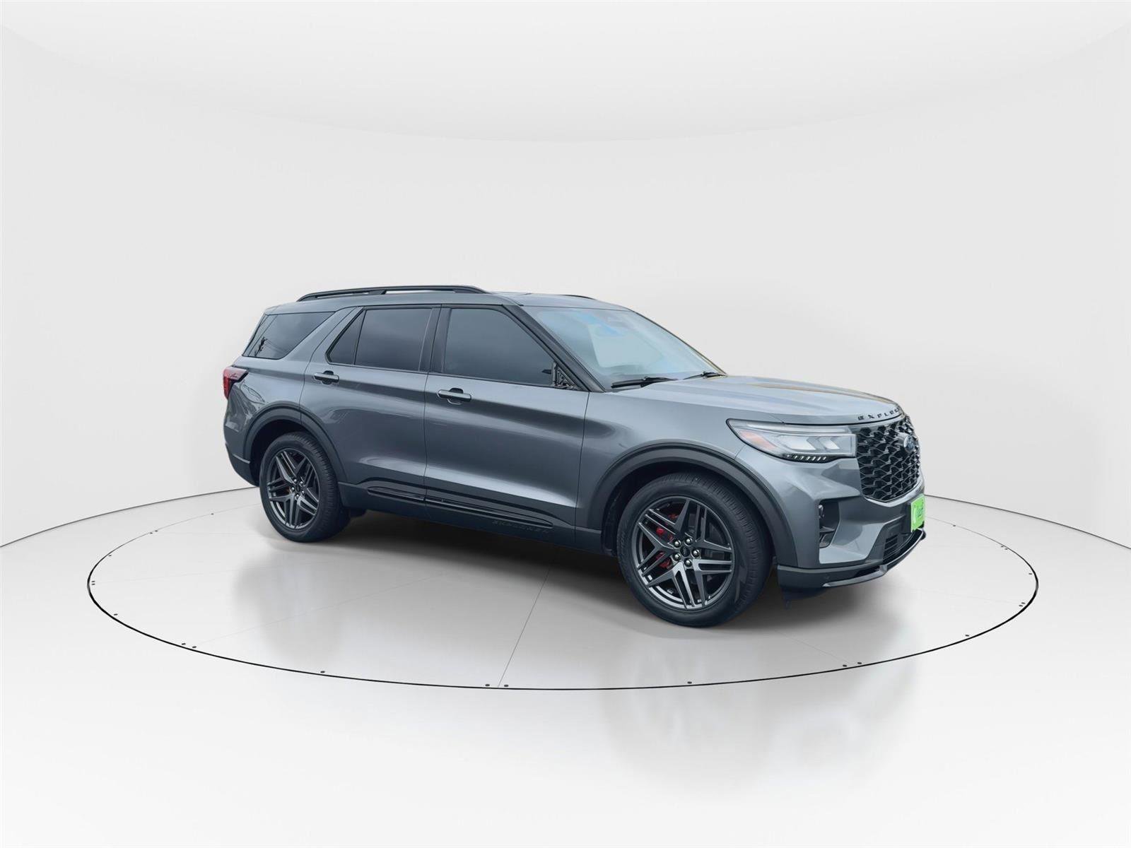 Certified 2025 Ford Explorer ST image 2