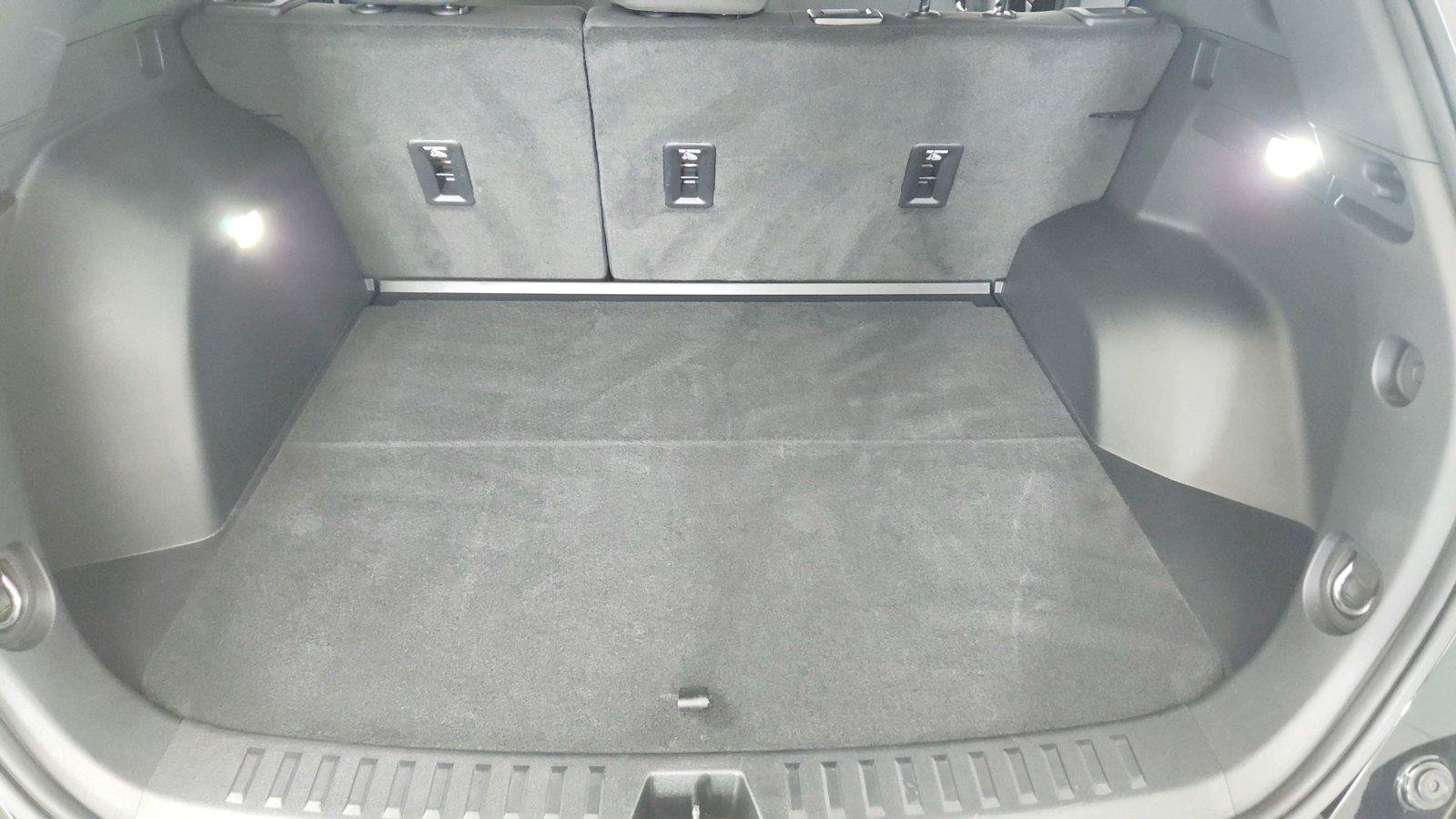 Used 2025 Chevrolet Equinox LT FWD image 36