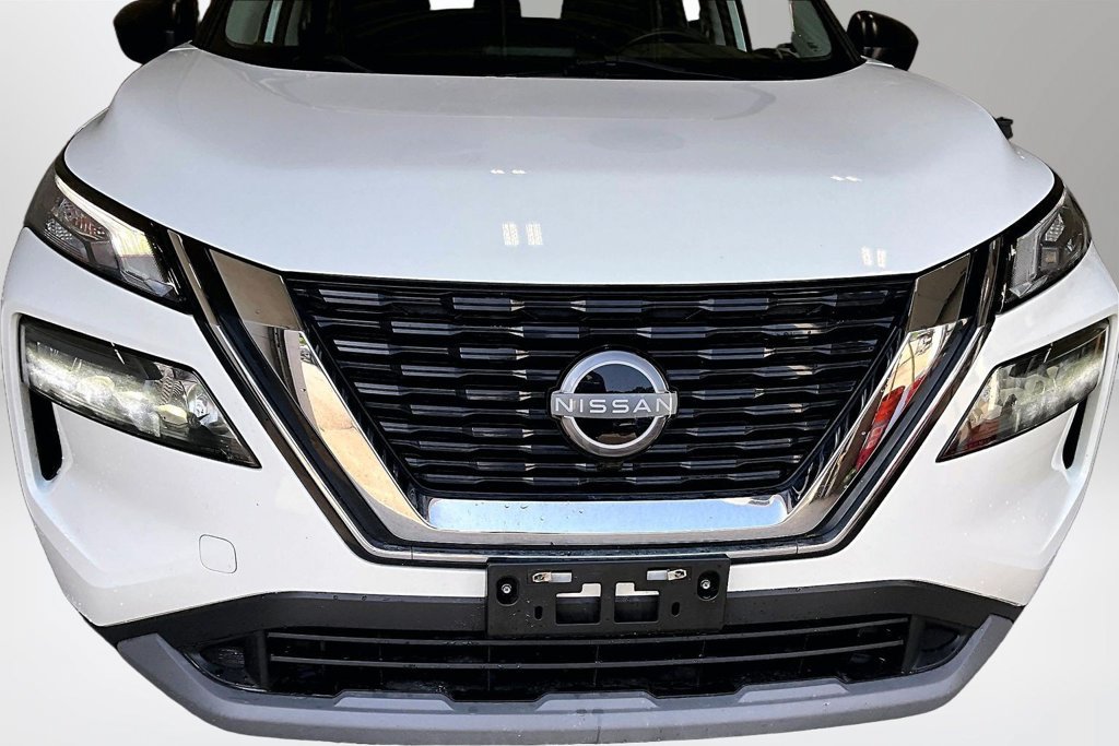 Used 2023 Nissan Rogue S FWD image 31