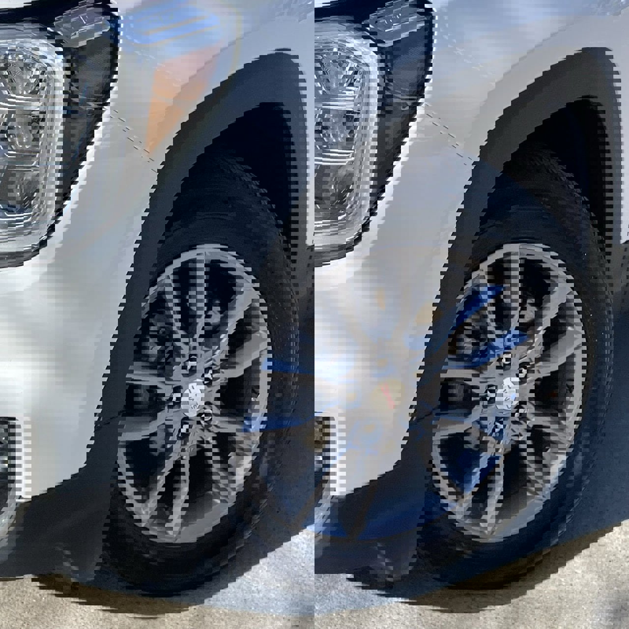 Used 2024 GMC Terrain SLT image 9