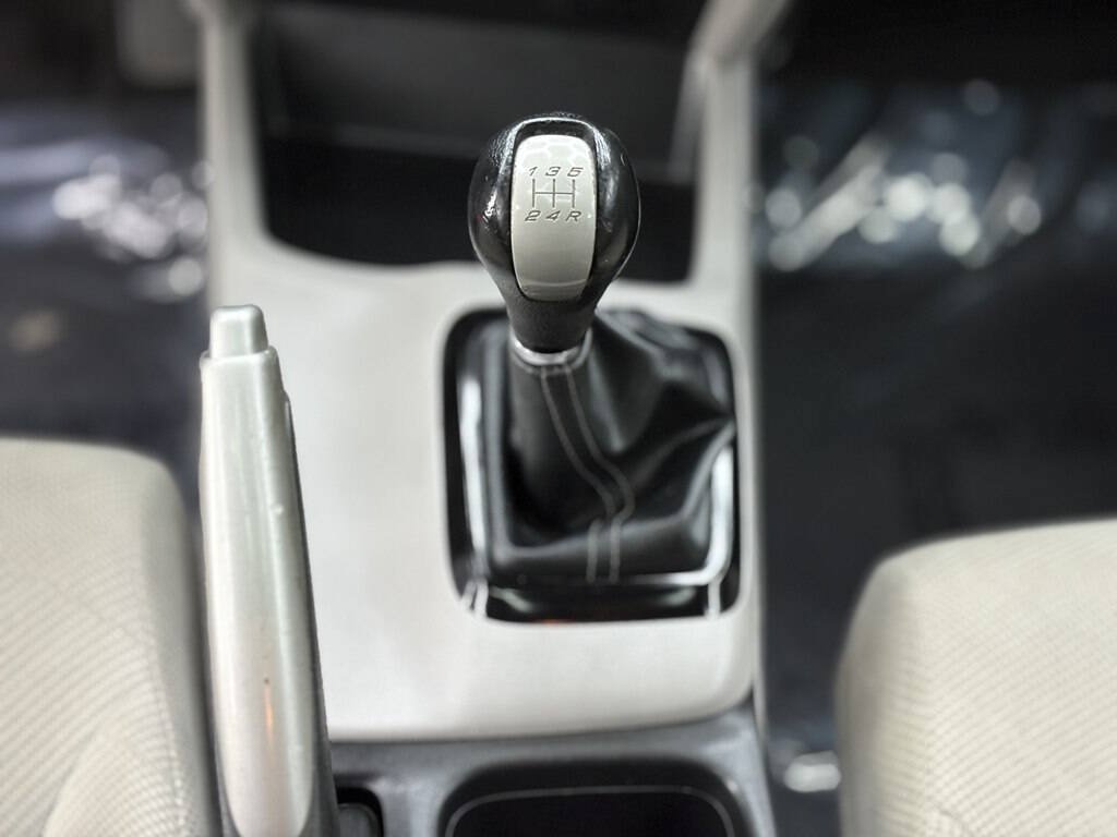 Used 2012 Honda Civic LX image 14