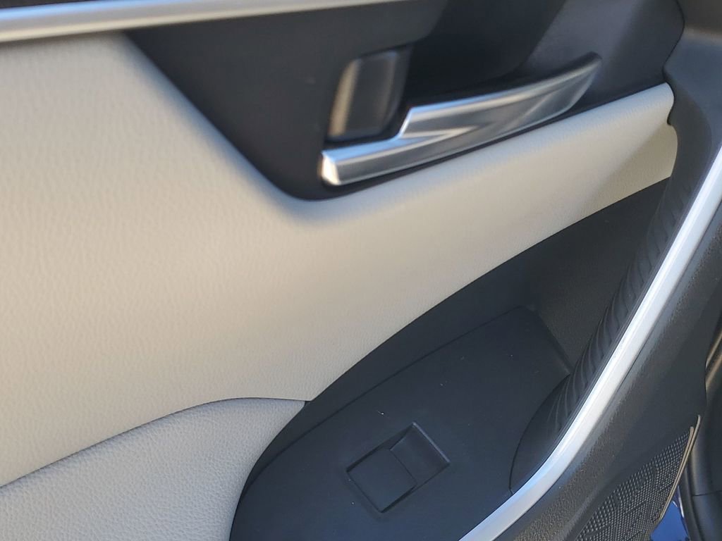 Certified 2021 Toyota RAV4 XLE w/ Convenience Package image 46