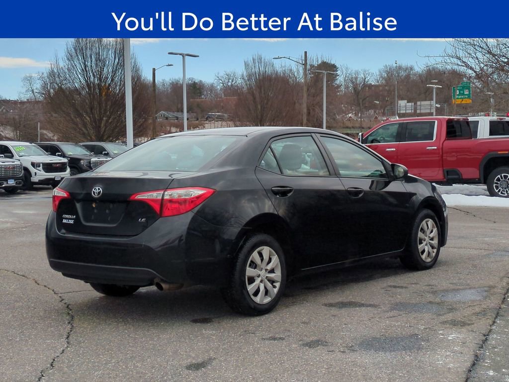 Used 2016 Toyota Corolla LE image 3