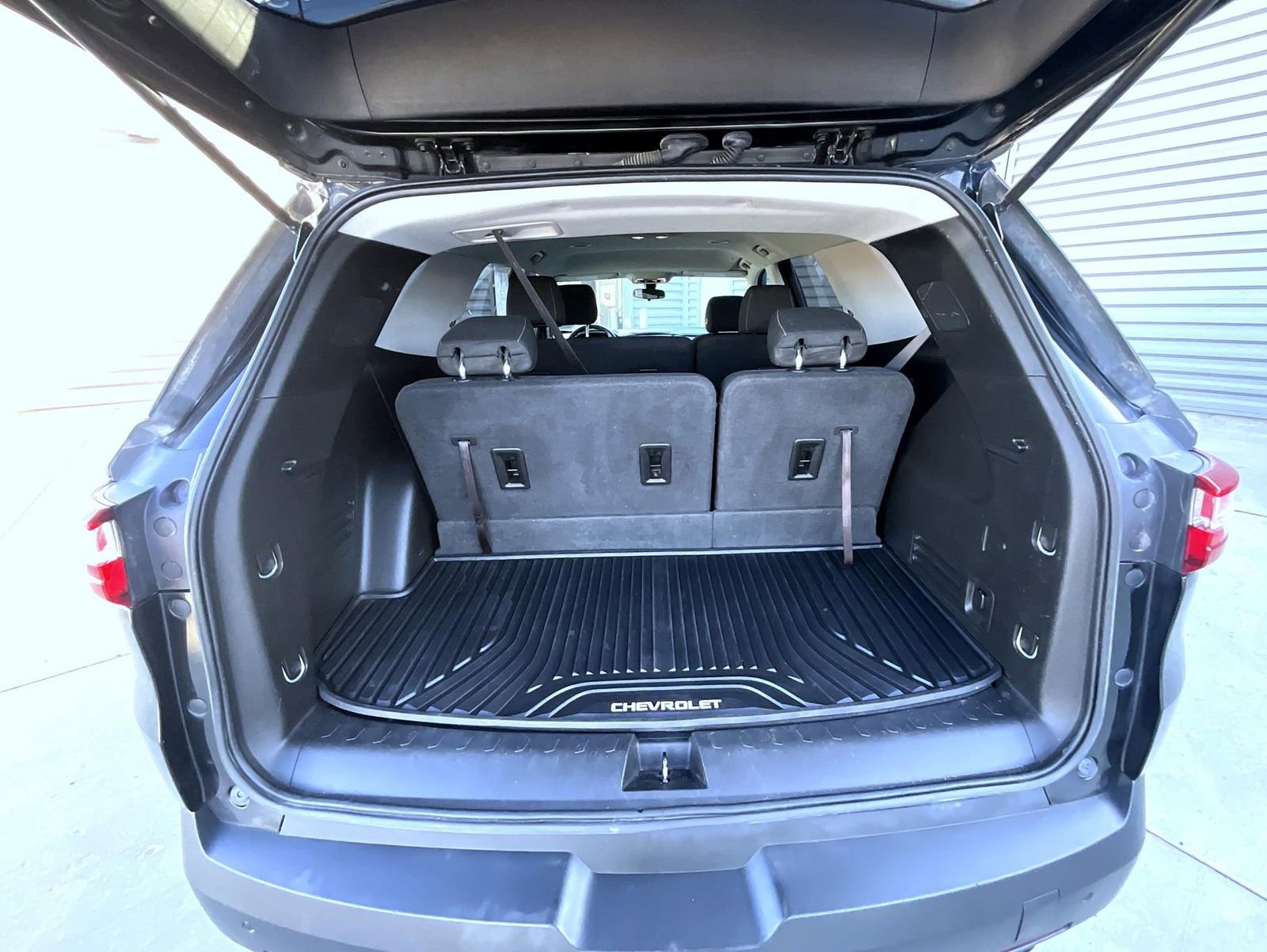 Used 2019 Chevrolet Traverse LS AWD/4WD image 25