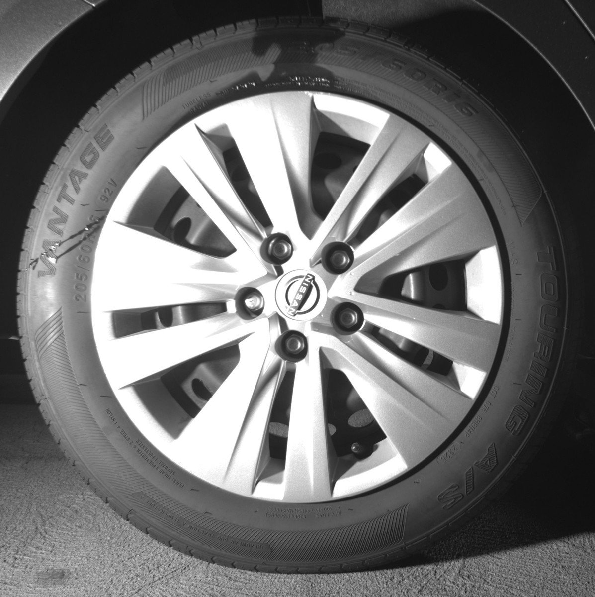 Used 2025 Nissan Sentra S image 15