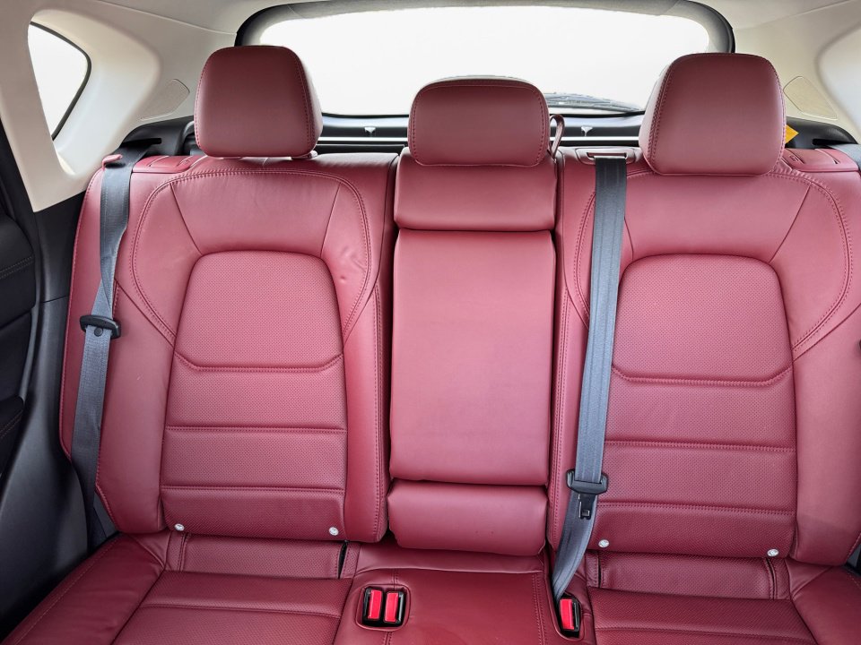Certified 2025 MAZDA CX-5 Carbon Edition image 15