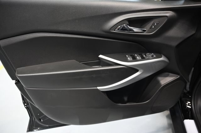 New 2026 Chevrolet Trax RS w/ Sunroof Package FWD image 26