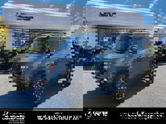 Used 2016 Jeep Renegade Trailhawk image 1