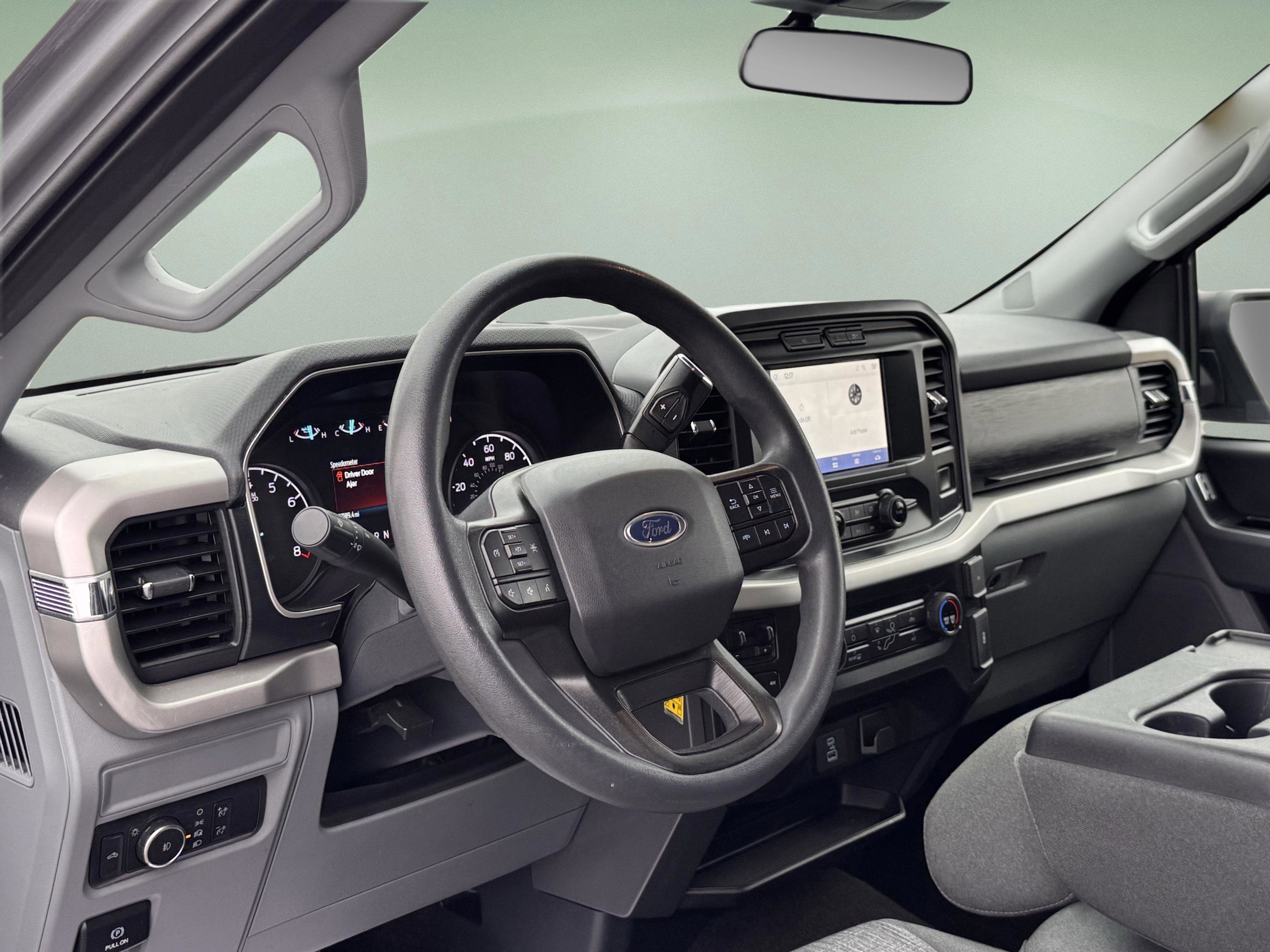 Used 2022 Ford F150 XLT w/ Trailer Tow Package image 15