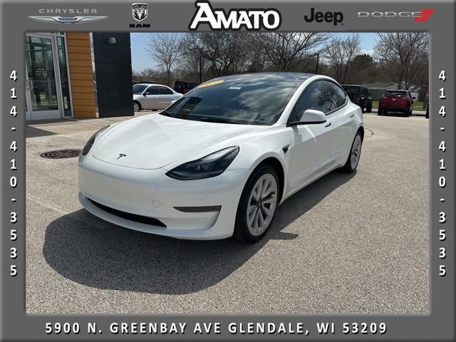 Used 2023 Tesla Model 3 Standard Range RWD image 1