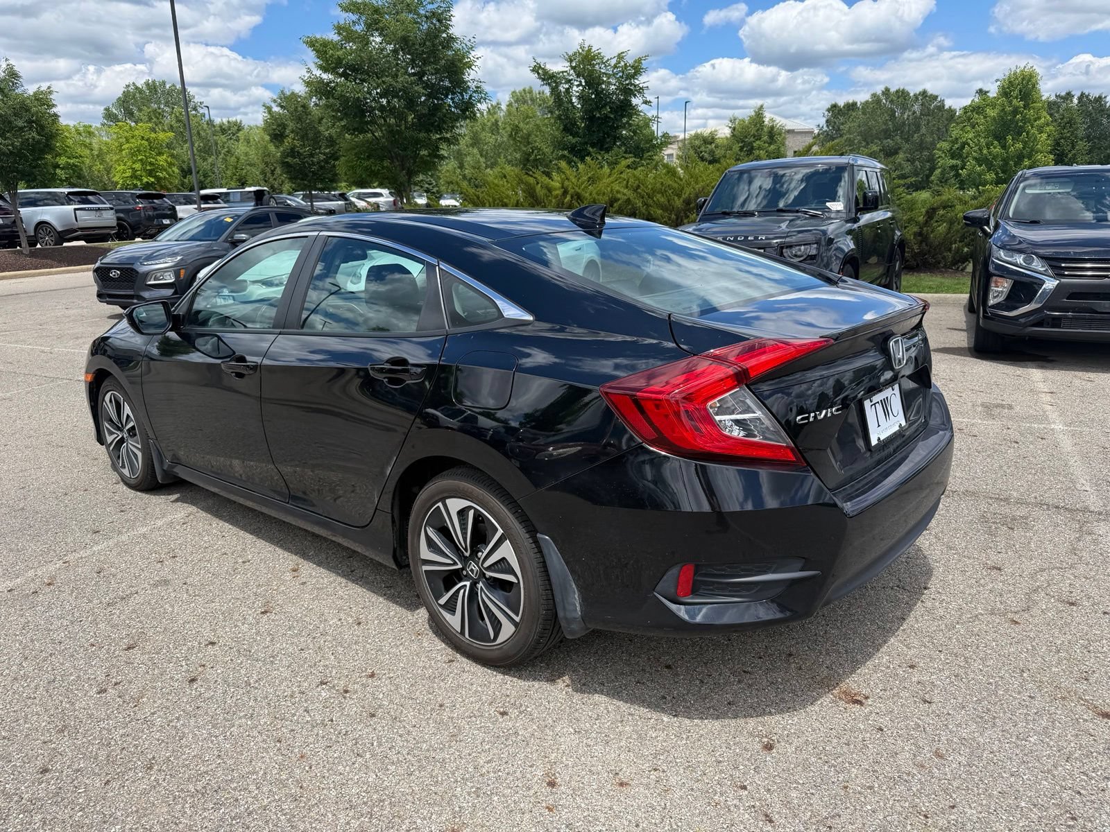 Used 2016 Honda Civic EX-L image 7