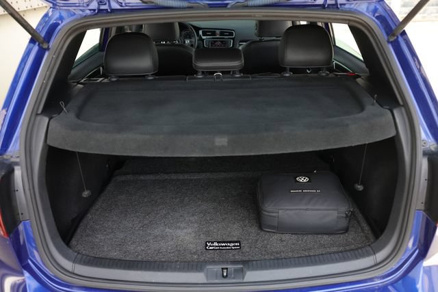 Used 2016 Volkswagen Golf 4-Door AWD/4WD image 28
