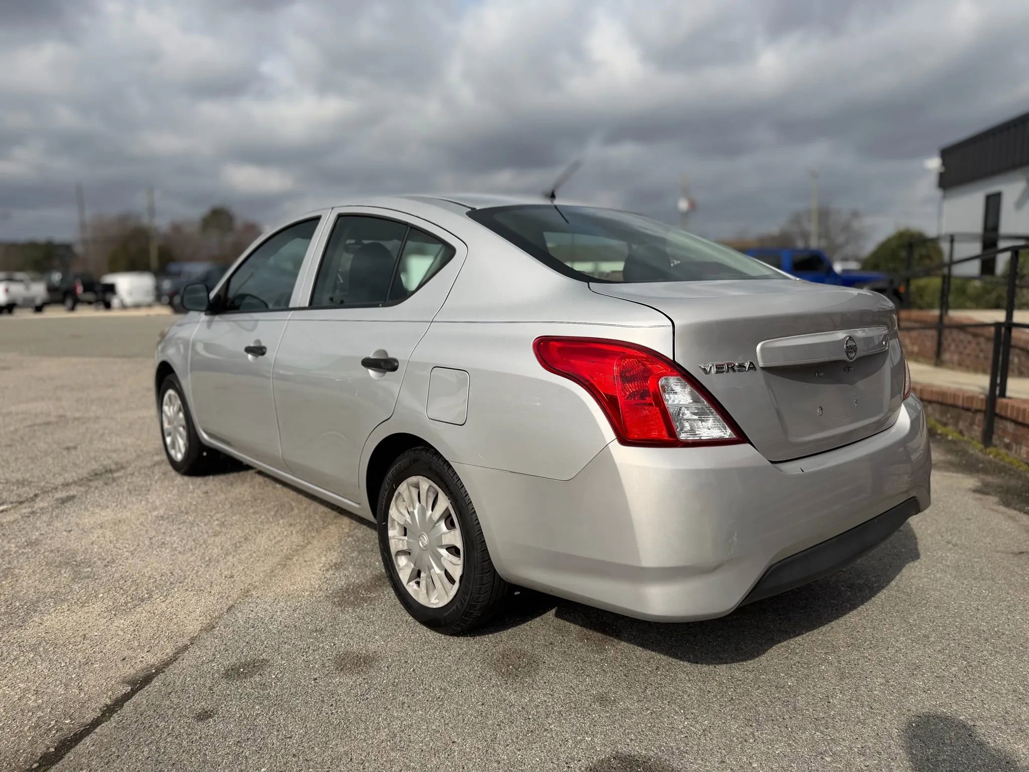 Used 2015 Nissan Versa S image 9