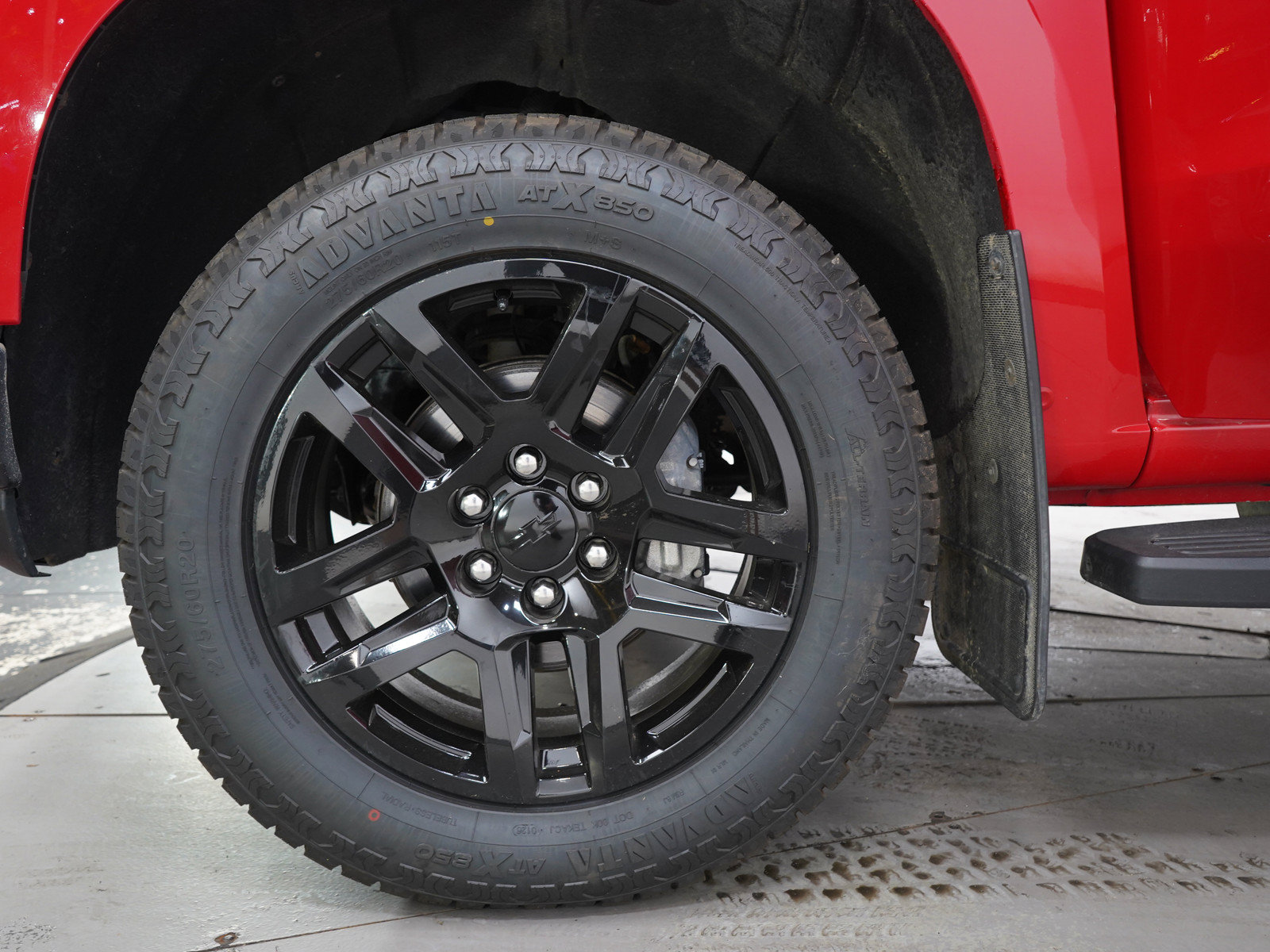 Used 2020 Chevrolet Silverado 1500 LT Trail Boss AWD/4WD image 31
