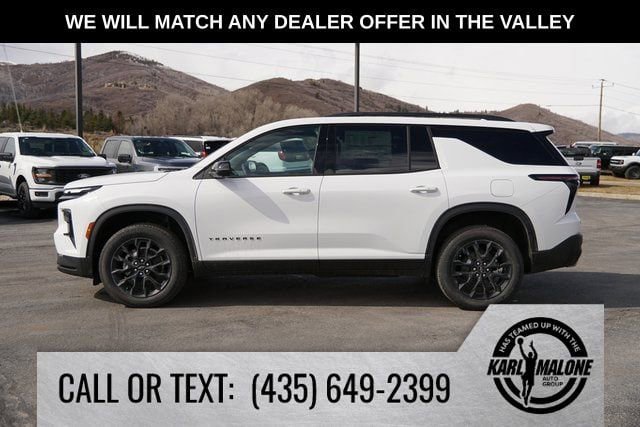 New 2026 Chevrolet Traverse LT w/ Midnight/Sport Edition AWD/4WD image 3