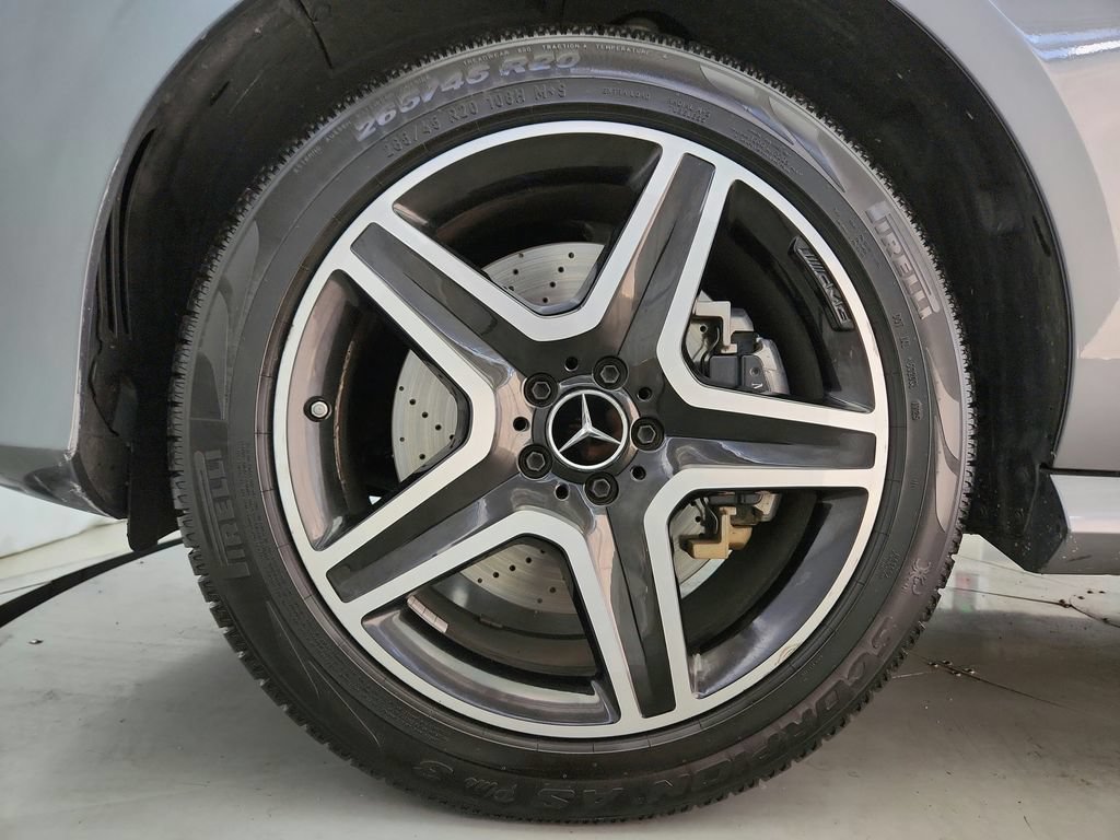 Used 2019 Mercedes-Benz GLE 43 AMG 4MATIC w/ Night Package image 41