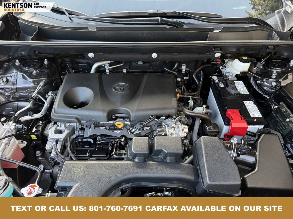 Used 2025 Toyota RAV4 XLE image 36