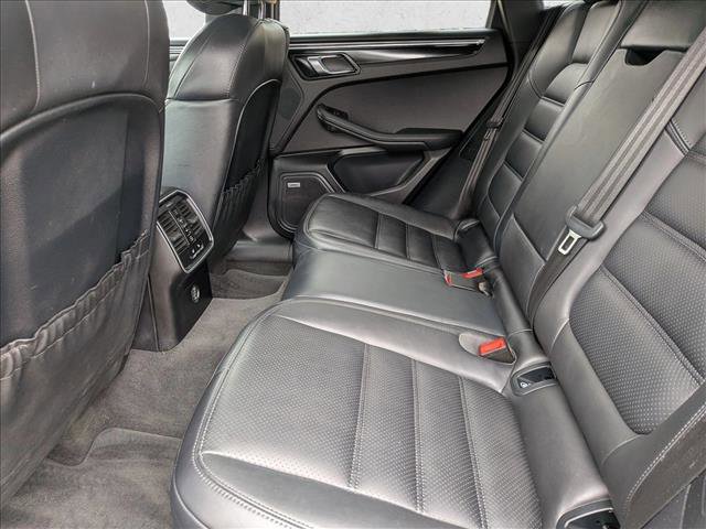 Used 2019 Porsche Macan image 17