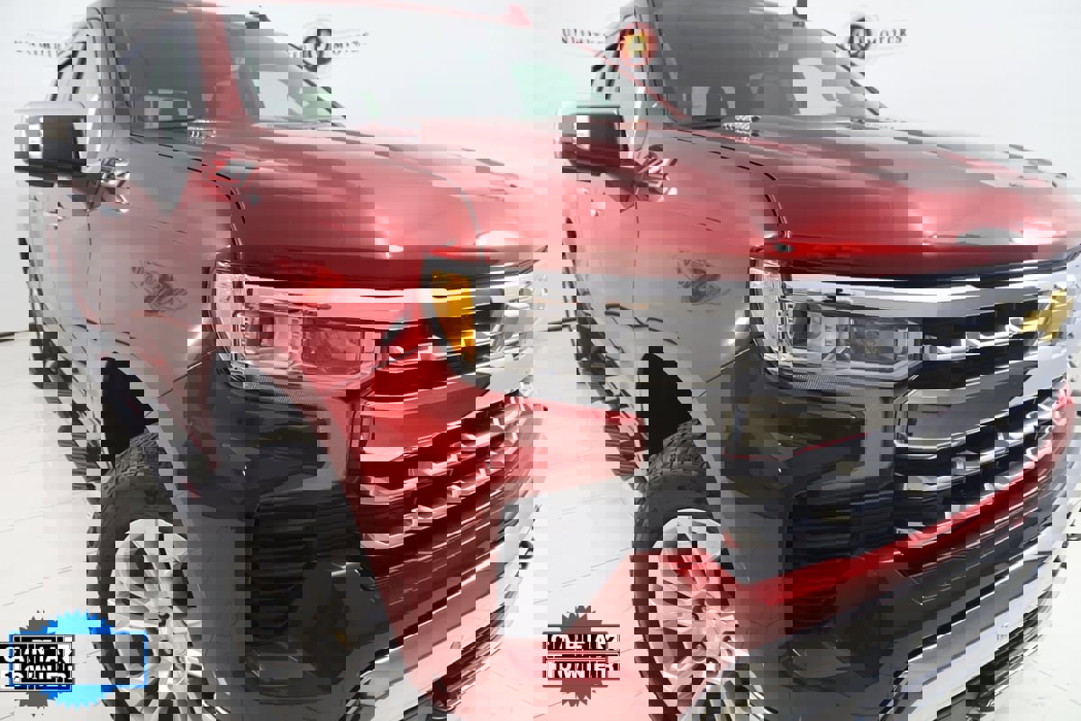 Used 2022 Chevrolet Silverado 1500 LTZ w/ LTZ Premium Package image 19