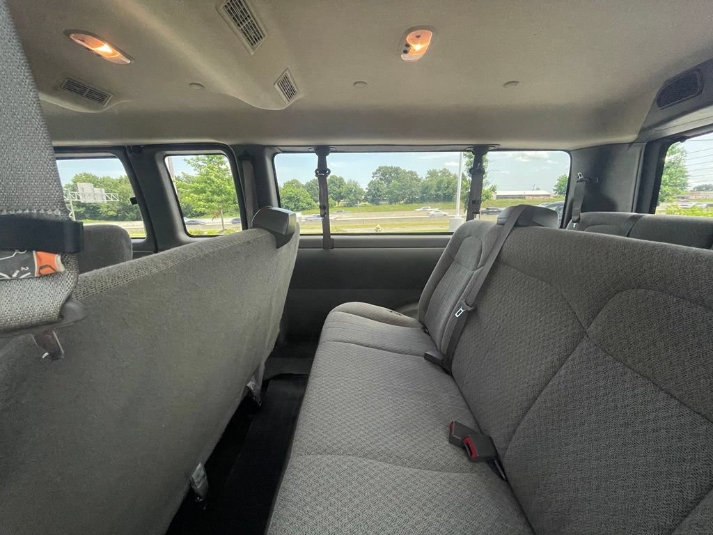 Used 2024 Chevrolet Express 3500 LS RWD image 19