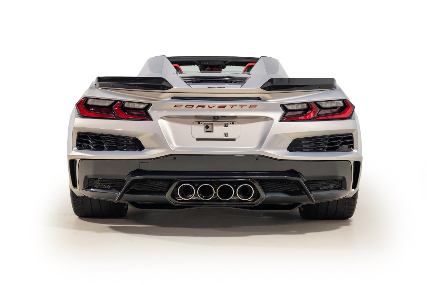 Used 2024 Chevrolet Corvette Z06 RWD image 5