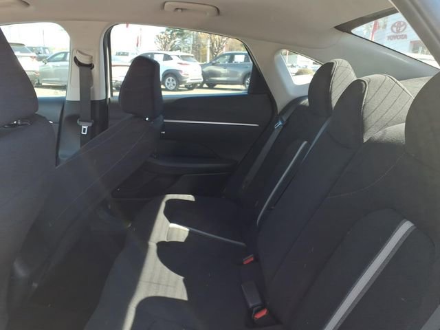 Used 2023 Hyundai Sonata SE FWD image 7