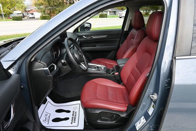 Used 2023 MAZDA CX-5 Carbon Edition image 26