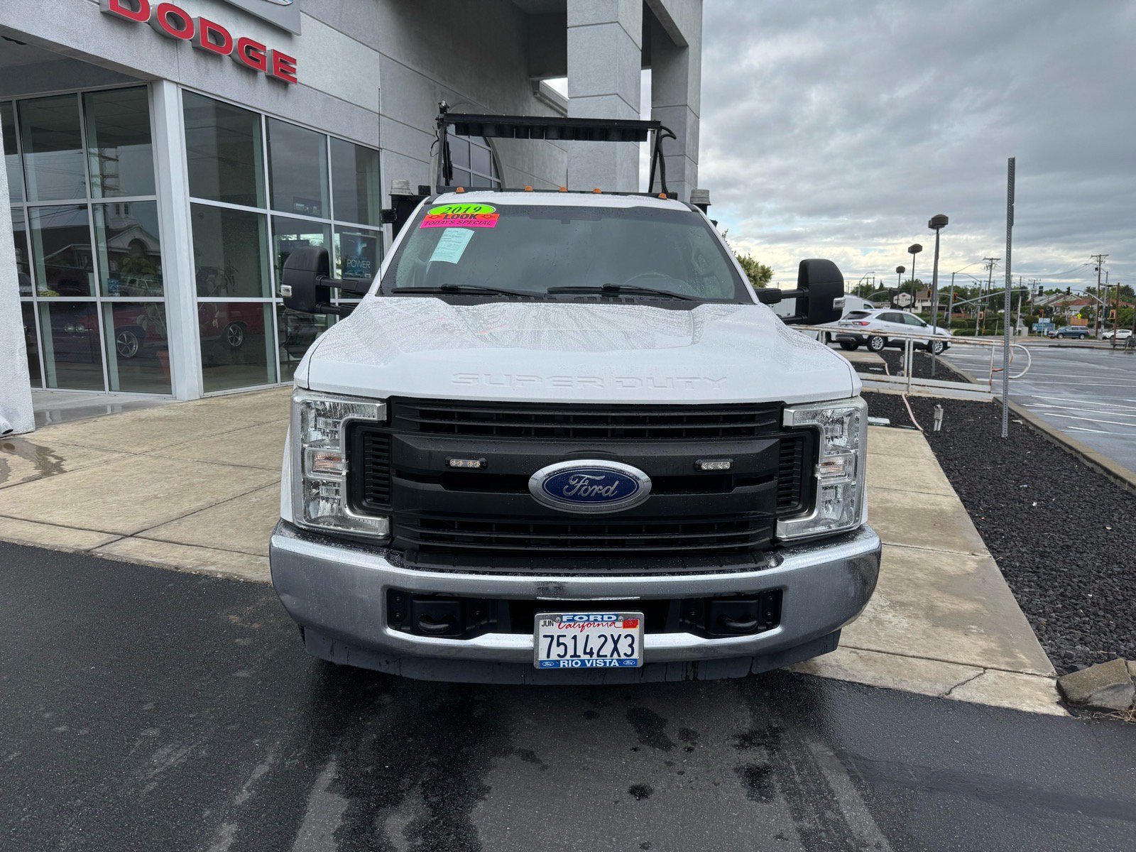 Used 2019 Ford F350 XL w/ Power Equipment Group RWD image 8