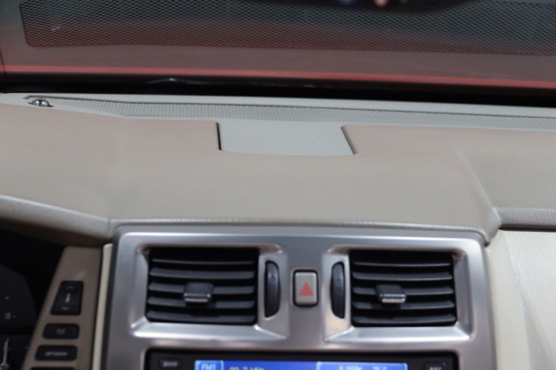 Used 2005 Cadillac XLR RWD image 50