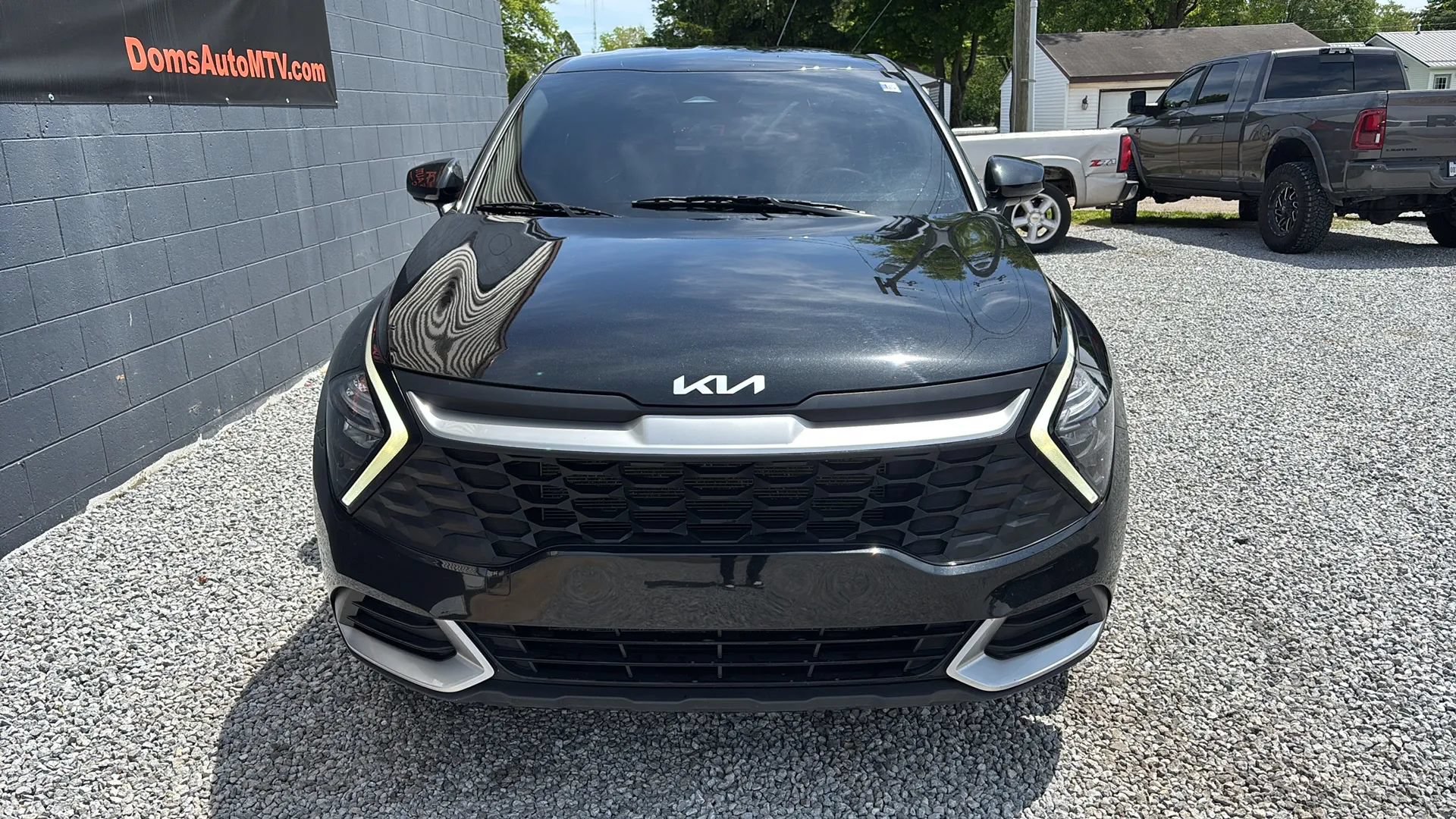 Used 2023 Kia Sportage LX AWD/4WD image 10